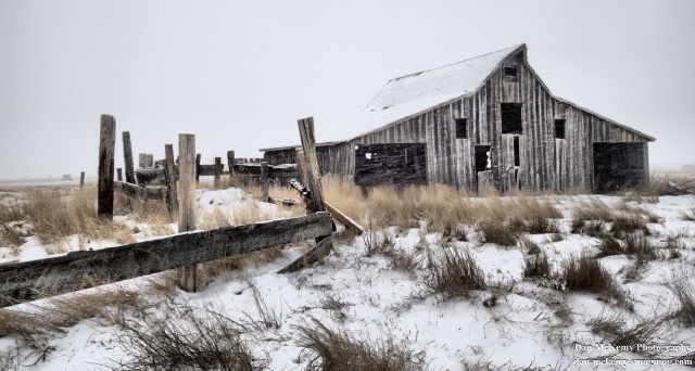 Black-Hills-SD/640x480_Snow Barn.jpg